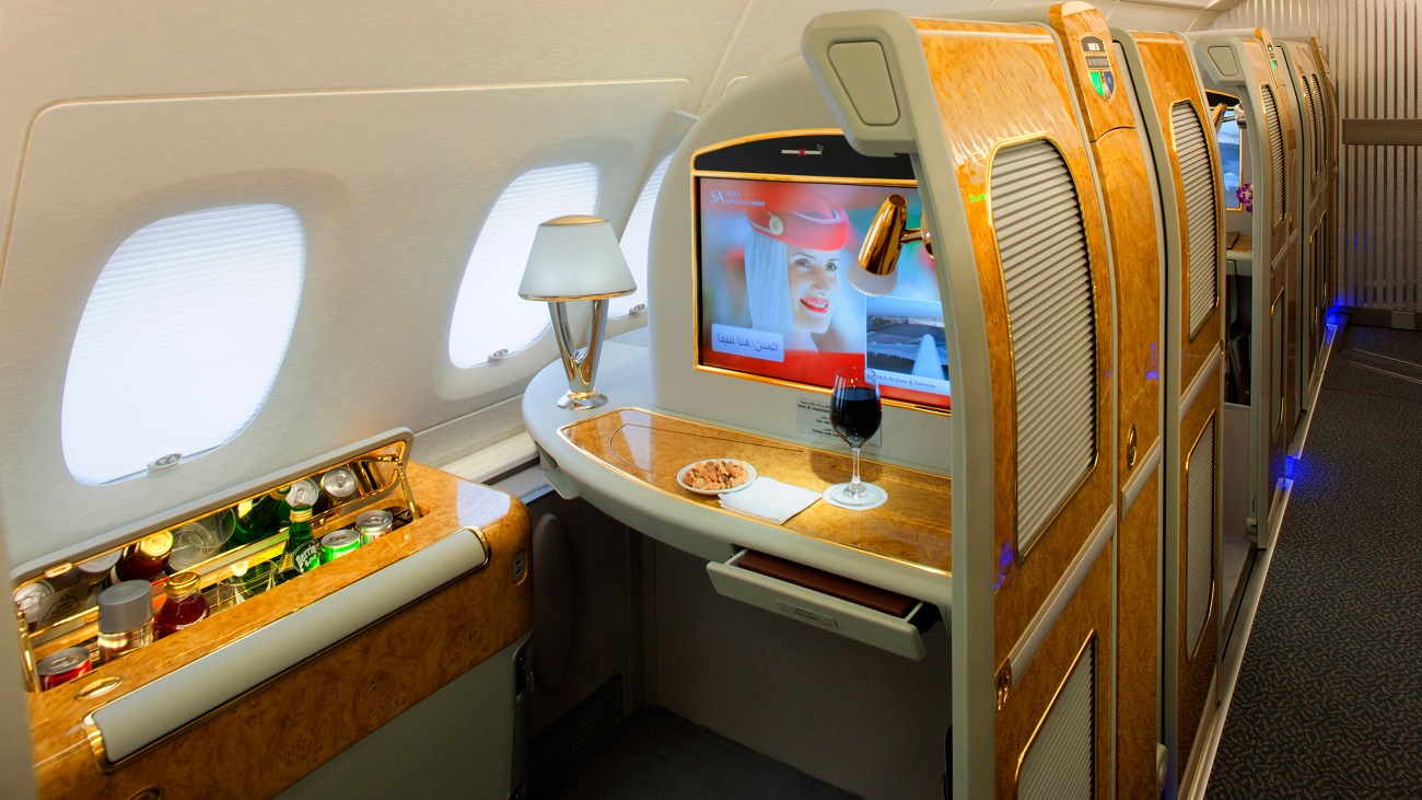 Best airline for First Class Emirates, Etihad or Qatar? the Luxury